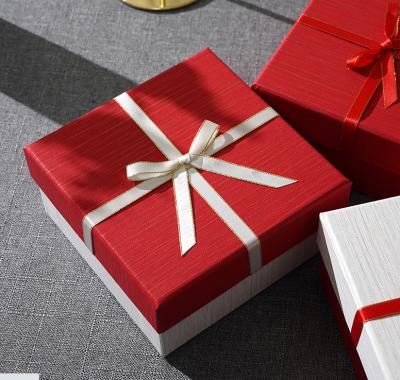 China Large Holiday Paper Luxury Birthday Sky And Earth Cover Gift Box Basketball Box With Ribbon Bow for sale