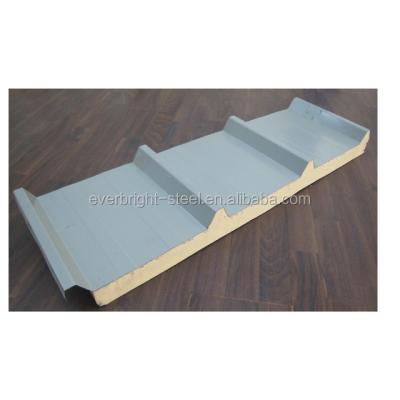 China 950MM House Polyurethane Roof Prefab Sandwich Panel for sale