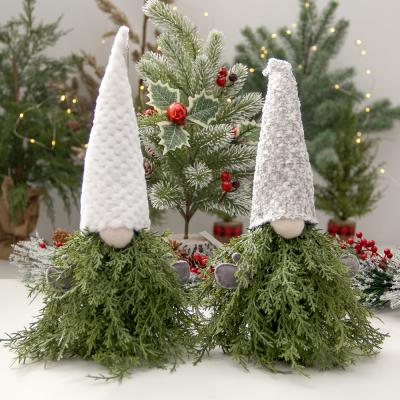 China Silk+plastic Christmas Design Holiday Gnome Dolls Latest Christmas Santa Gnomes Christmas Tree 2021 for sale