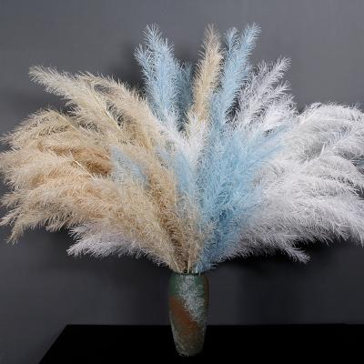 China Hot Selling Indor Decoration Amazon Starlight Gradient Pampas Fake Pampas Grass Artificial Flowers for sale