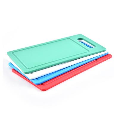 China Food Grade Sustainable Kitchen Chopper Tool PP Material Plastic Colorful Cutting Board For Fruit Vegetable Meat for sale