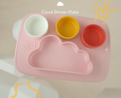 China BPA Free Highchair BPA Free Silicon Rolls Baby Kids Feeding Handle Dish Easy To Clean Silicone Suction Cloud Divided Dish Set Molds for sale