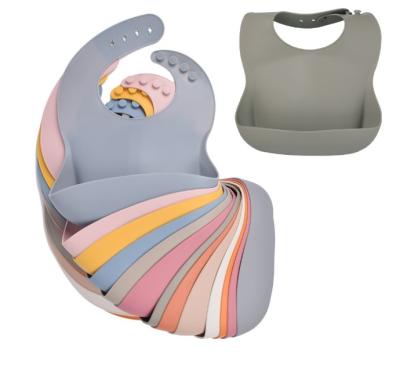 China YZORA BPA Silicone Baby Bib Dishwashing Bib Cup Free Waterproof Soft Silicone Baby Feeding Bibs Set for sale