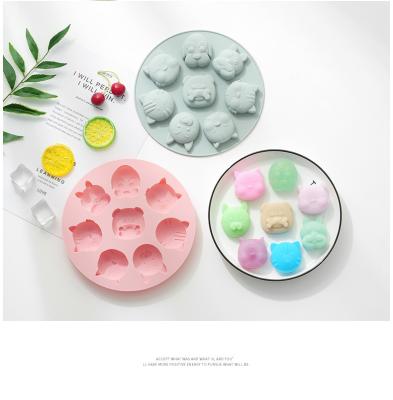 China New Viable Creative Jelly Chocolate Fondant Pudding Soap Making Silicone Baking Molds for sale