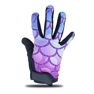 China Outdoor Sports Gloves High Quality Youth Kids Refer Sporting Goods Recycling Factory for sale