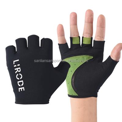 China 2022 New Design Gym Fingerless Weight Lifting Bodybuilding Fitness Gloves Men's unisex Wholesale Unisex Lightweight Training Custom Women for sale