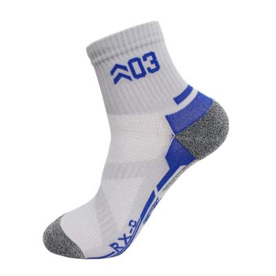 China OME Basketball QUICK DRY Running Mesh Socks Breathable Thin Sports Socks for sale