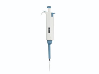 Chine La moitié manuelle de pipette de simple canal de volume réglable stérilisent la micropipette de simple canal à vendre