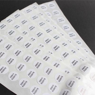 China Barcode Personalized Custom Small Round Adhesive Clear Label Printing Stickers for sale