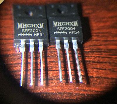 Chine Transistors SFF2004 TO-220AB MHCHXM de NPN PNP nouveaux et originaux en stock à vendre