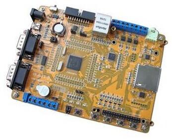 Cina Bordi di sviluppo di STM32F107VCT6 GoldDragon107 con il TCP/IP di WIFI in vendita