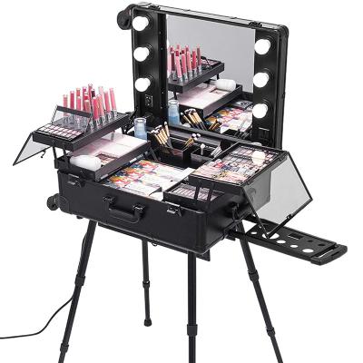 China Easily Build A Professional Rolling Makeup Room Anywhere Anytime Makeup Case 28