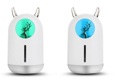 China 600ml portable deer shaped ultrasonic mini usb car air humidifier for sale