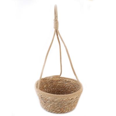 China Sustainable Woven Hanging Basket Flower Tray For Garden Decoration for sale