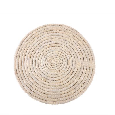 China Handwoven Round Rattan Material Dining Area Rug Hand Made for sale