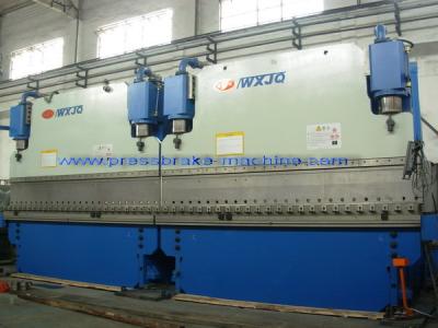 China Energie-Stahlträgerprozeß Electromotion 45KW hydraulische Synchro- CNC-Tandempresse-Bremse zu verkaufen