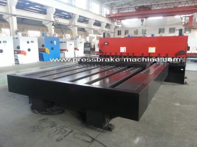 China Volle automatische Fütterungshydraulische Guillotine cnc scheren Maschine 6mm pneumatisches Festklemmen zu verkaufen