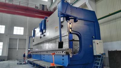 Cina 1600 tonnellate CNC Tandem Press Press Brake Max. spessore di piegatura 20mm Acciaio leggero in vendita