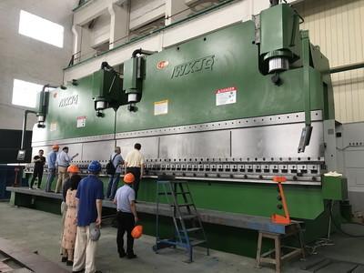 China 200mm LVD der CNC-Tandempresse-Bremsemaschinen-40 - 3000 Tabellen-Tonnen der Längen-2 - 12m zu verkaufen