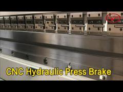 Automatic CNC Hydraulic Press Brake 400KN For Stainless Steel