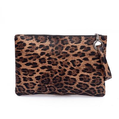 China Stock Women Animal Print Leopard Print Wristlet Clutch Wild Animal Leather Zipper Phone Wallet Bag Purse With Handle Leopard Clutch for sale