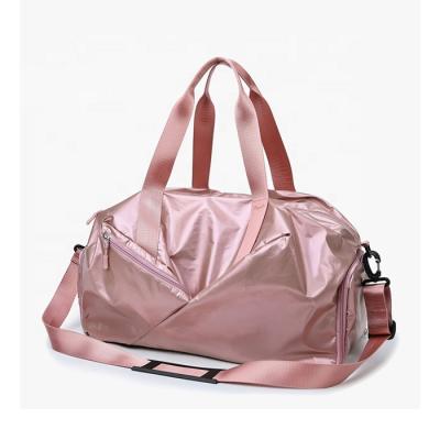 China Hot Selling Water Resistant Travel Bag Customized Outdoor Portable Waterproof Unisex Sports Travel Bag for sale