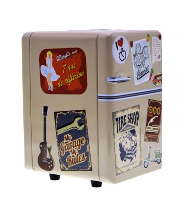 China Exquisite Tin Box With Plastic Foot Protection Of Tin Boxes Refrigerator Coin Bank For Gift Promotion for sale