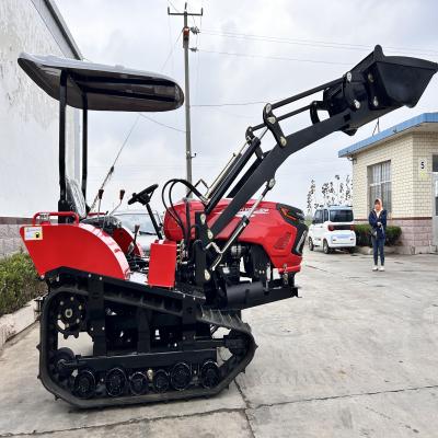 China Potente pequeño tractor de 50 CV con equipo auxiliar en venta