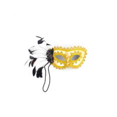 China Party Use Feather Mask Face Masks Party Halloween High Quality Eco - Friendly Half Face Mask for sale