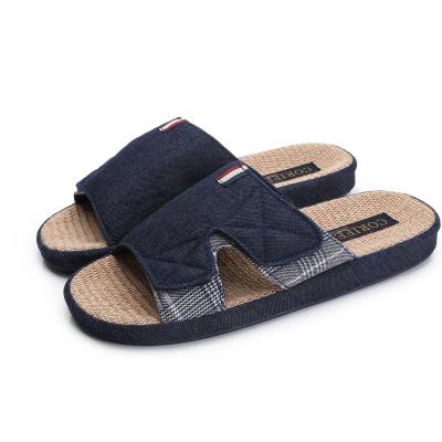 China Light Europe Hot Selling Slippers Indoor Or Outdoor Bedroom Winter Wrap Adjustable Slippers For Men for sale