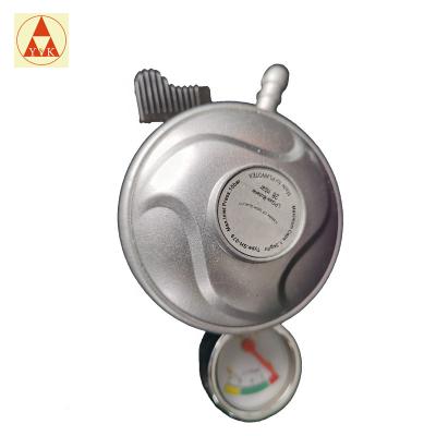 China Africa Natural LPG Zinc Alloy High Pressure Regulator Cooking Gas Regulators With Gauge for sale