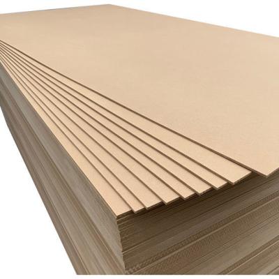 Chine 3 mm 18 mm Plaques durs Carte mélamine MDF 1220x2440 mm 2100x2800 mm Plain à vendre