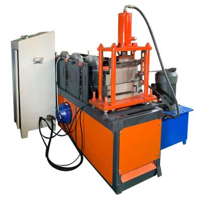 China Hotels Water Pipe Manufacturing Downpipe Steel Plate Forming Roll Forming Machine for sale