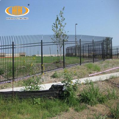 China Easily Compiled Square Aluminum Steel Barrier Fence And Gates Tube Fence Designs for sale