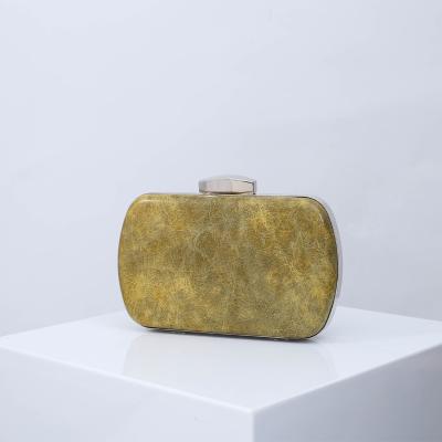 China Handmade Bulk High Quality Customized Yellow Leather Evening Clutch Bag/Sparkle PU Waist Clutch Handbag for sale