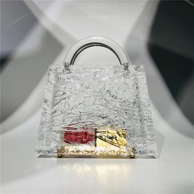 China New Fashion Handmade Ladies Clear Acrylic Tote Handbag Transparent Hard Acrylic Bag for sale