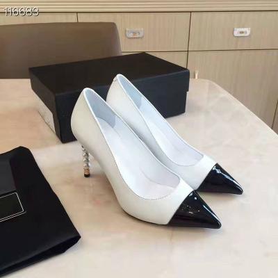 China High Quality Light Weight With Logo Women Pointed Toe Chunky Heel Pumps Large Size High Heels Black Suede Patent Leather for sale