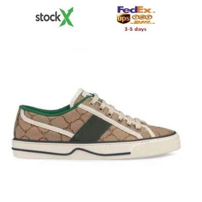 China Fashion Trend Hot Selling Brand Famous Brand Luxury Casual Men's Logo Style Walking Shoes For Women Shape Running Classic Sneakers for sale