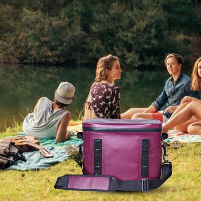 China Keep warm& New Hot Sale Outdoor Thermal Soft Cold Cooler Bag Design 30can Portable Cooler Bag for sale