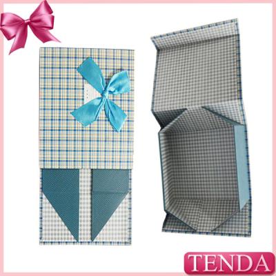 China Customized Handmade Paper Board Rigid Collapsible Folded Foldable Folding Gift Boxes with Ribbon Bowtie for sale