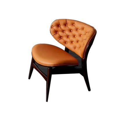 China 2022 Hot Nordic Style Casual Armchair Italian Dining Chair Extended Sale Lounge Chairs For Living Room for sale