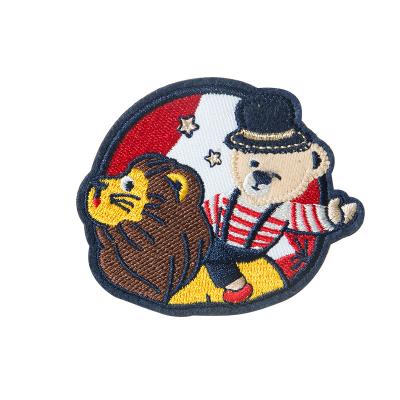 China 100% Handmade Custom Embroidered Iron Patch With Discounts High Quality For Kids Clothes for sale