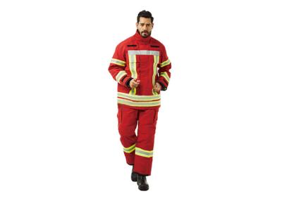 China Capa roja tejida Ripstop del aislamiento de Uniform Waterproof And del bombero en venta