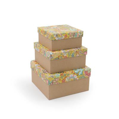 China Handmade High Quality Professional Customization Luxury Gift Packaging Paper Box With Lid for sale