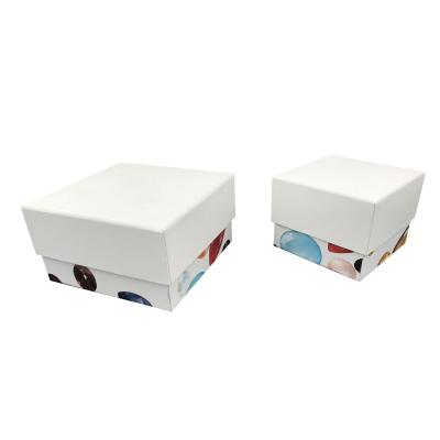 China Handmade & China Manufacturer Recyclable Exquisite Pattern Custom Recycled Paper Jewelry Box With Lid for sale