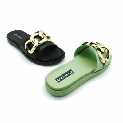 China Fashion Trend High Quality Fashion Women Slippers Stylish Outdoor Beach Gold Chain Casual Flat Slippers For Ladies for sale