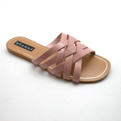 China Fashion Trend 2021 Summer Patent Leather PU Cross Belt Women Flat Sandals Outdoor Casual Flat Slippers for sale