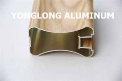 China Pulverice las protuberancias de aluminio revestidas de la puerta del guardarropa, alto perfil de aluminio exacto de la manija en venta