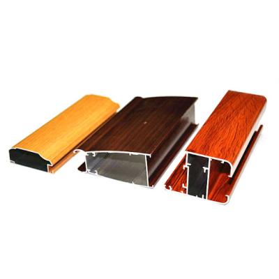 China 5.8-7.0m 6063 T5 Wood Finish Aluminium Profiles For Windows Doors for sale