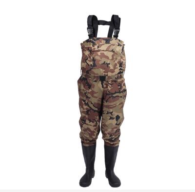 China Majority Adjustable Strap Gusset And V-Gore Stores Cheap Price Camouflage Green Color Mens PVC Material Nylon Chest Fishing Wader for sale